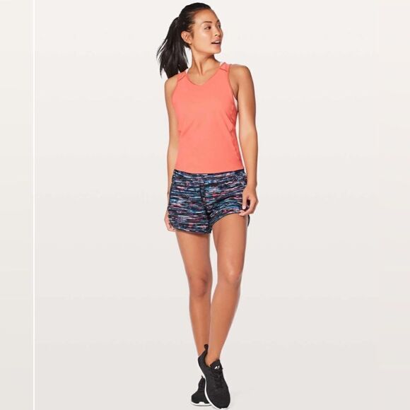 Lululemon Tracker Short V 4" - Picture 4 of 10